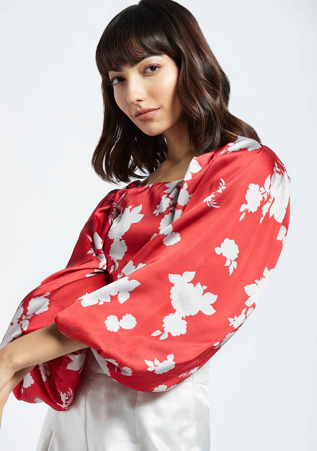 Bruna Red Printed Bubble Sleeve Crop Top