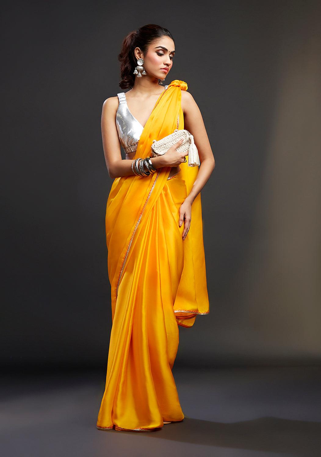 Peela Saree - QUERATED