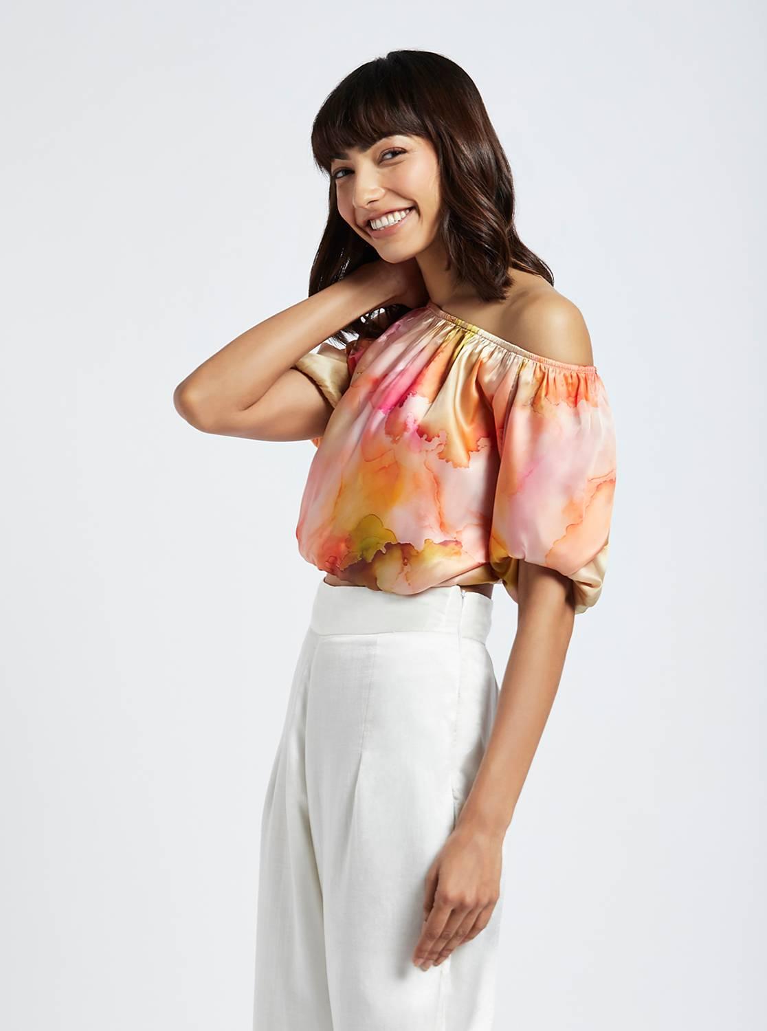 Anabela Printed One Shoulder Crop Top - QUERATED