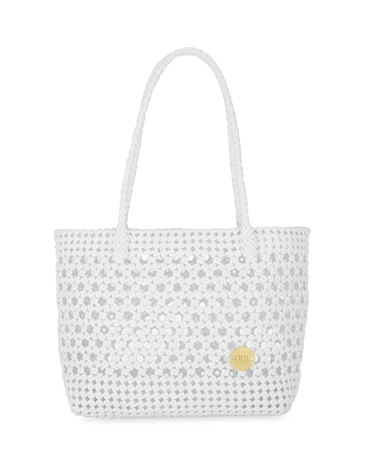 Amelia White Straw Basket Bag - QUERATED